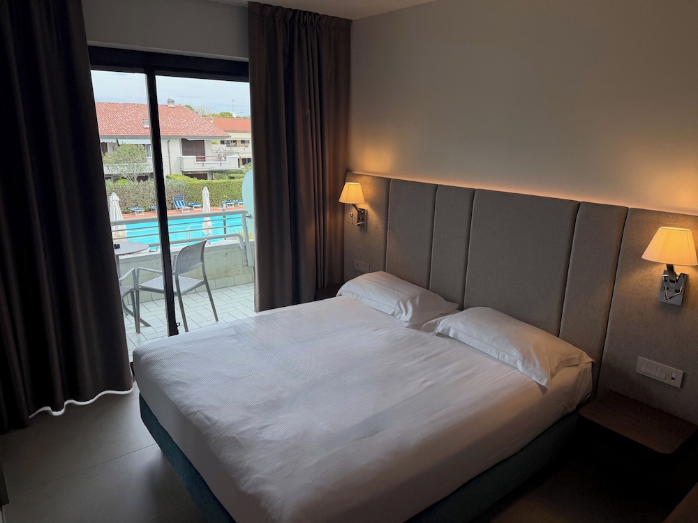 Porto Azzurro 27/65