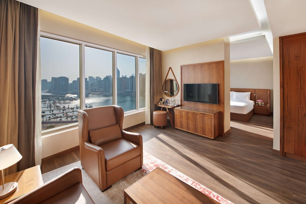 Radisson Blu Dubai Canal View 46/75