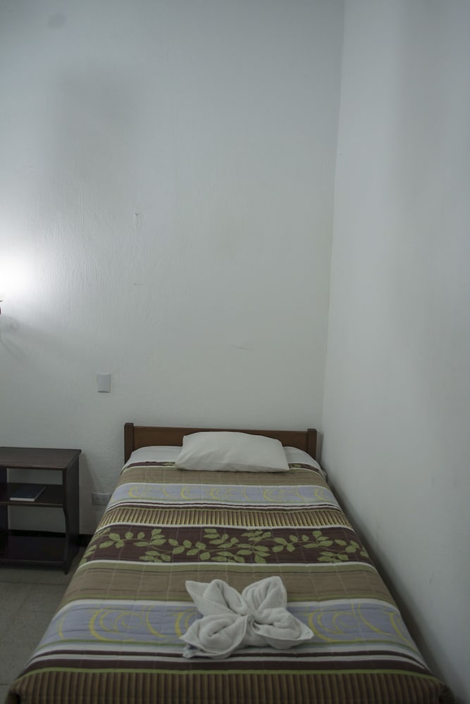 Hotel Ajau Colonial 12/50
