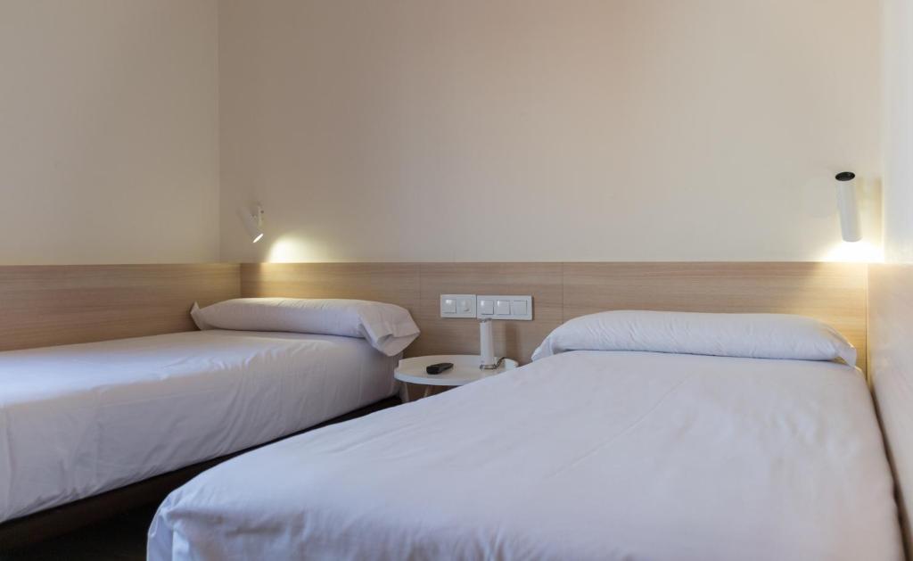 Standard, Single, Double Bed