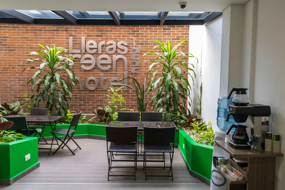 LLERAS GREEN HOTEL 58/71