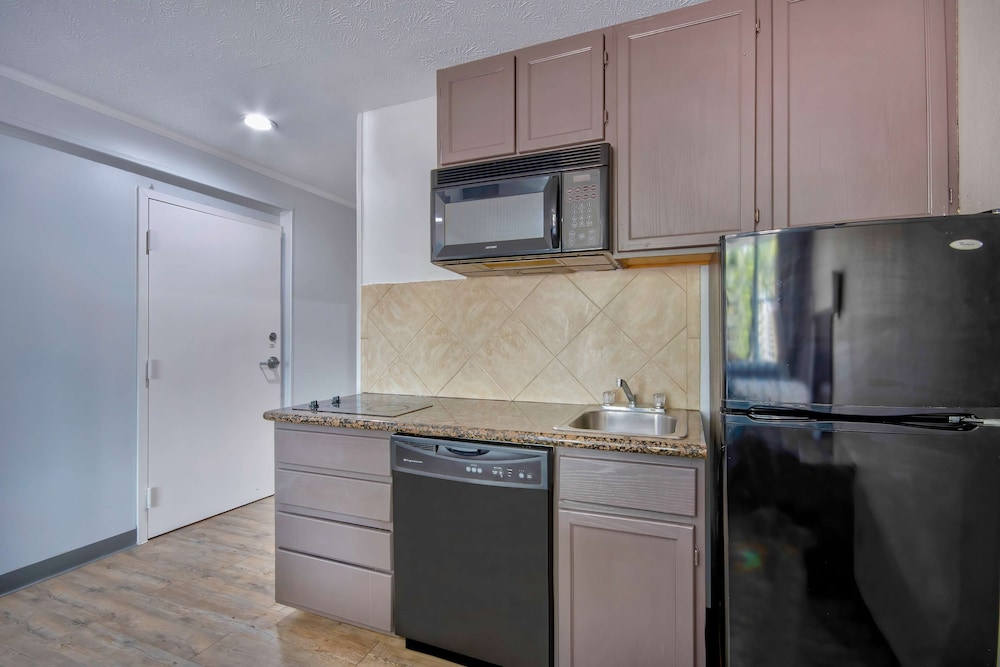 Motel6 Stafford, TX – SW Houston - Sugarland 6/43