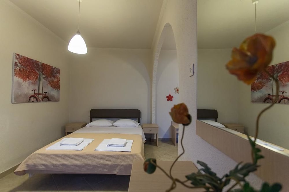 Hotel Zefyros 17/20