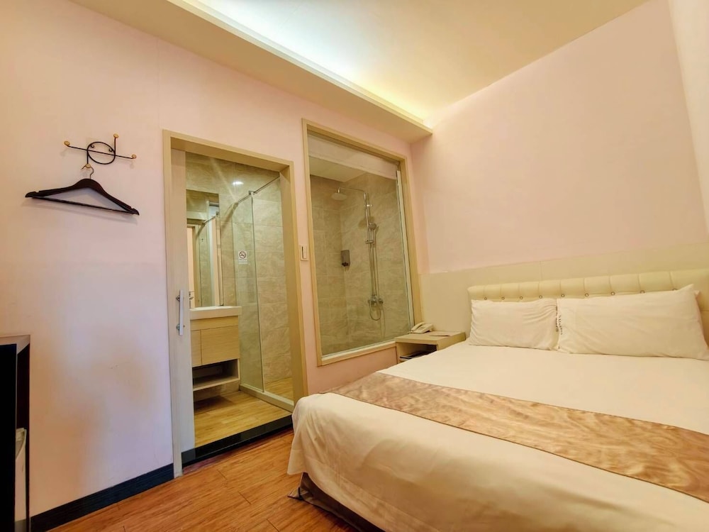 Standard, Double Bed, No Balcony, No Window