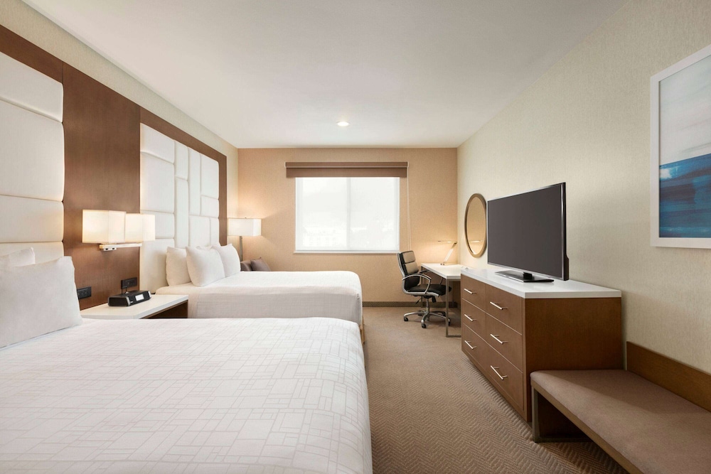 ROOM, 2 QUEEN BEDS, ACCESSIBLE