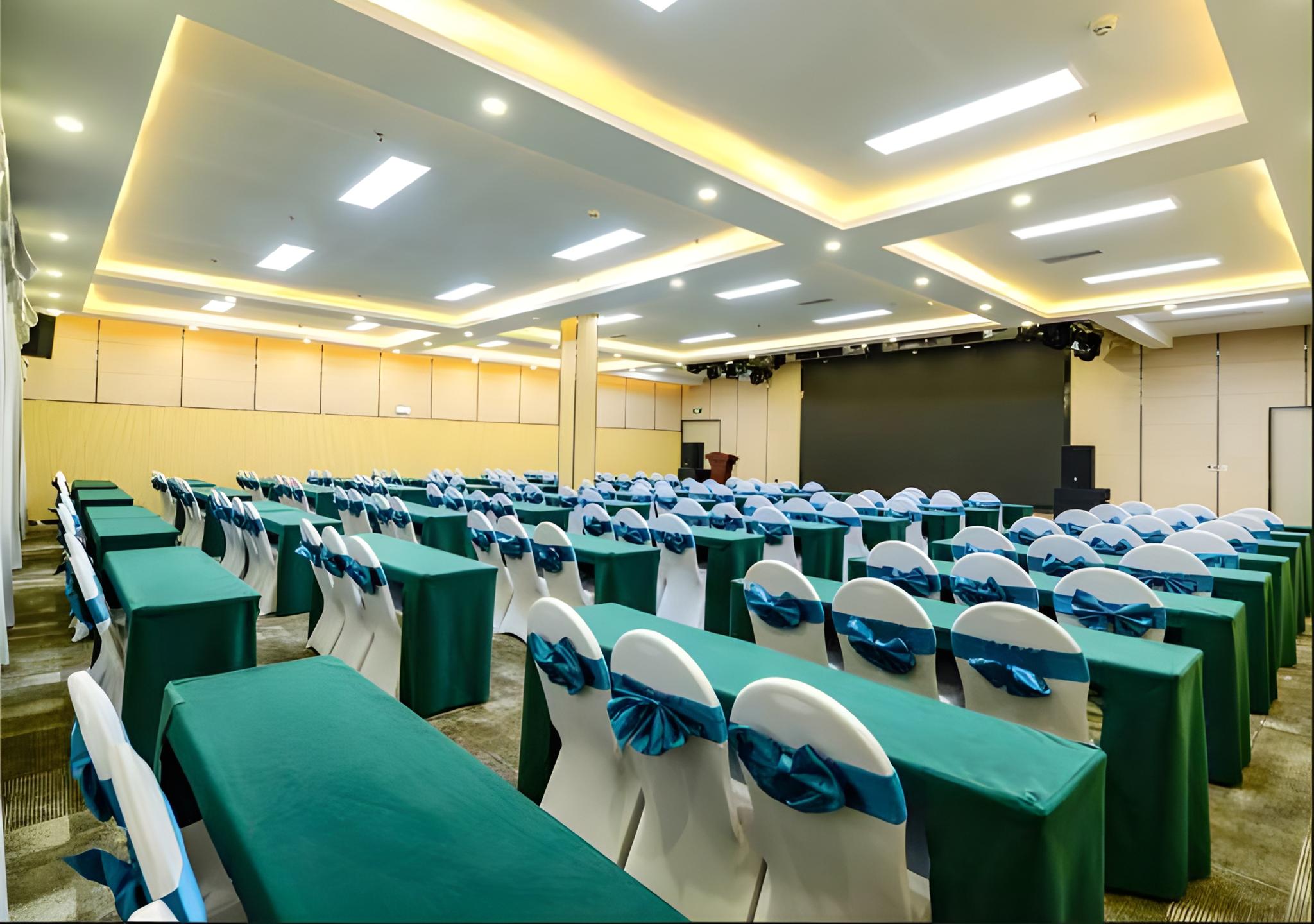 Echarm Hotel Guiyang Longdongbao International Airport Outlets 86/89