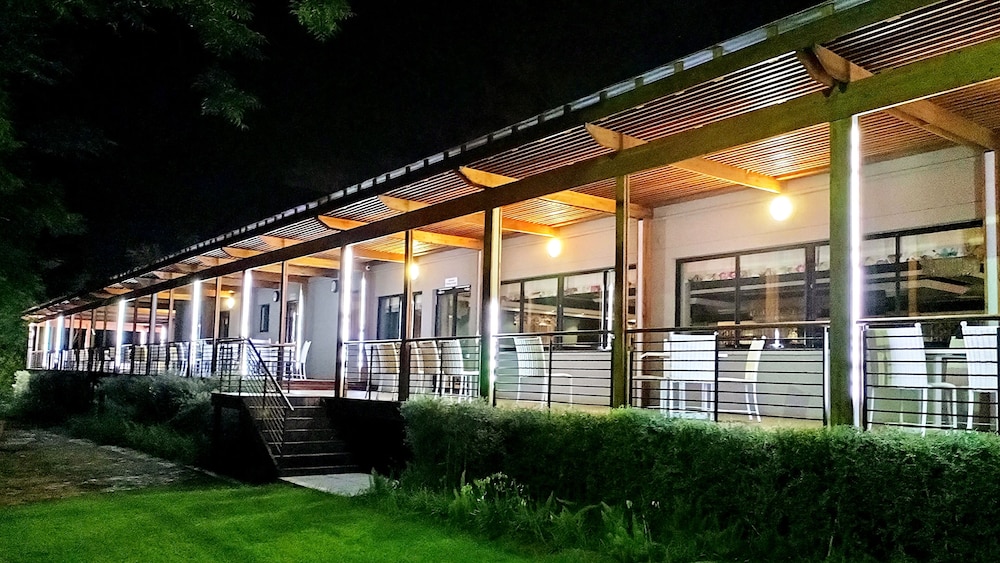 Sparkling Waters Hotel & Spa 1/50
