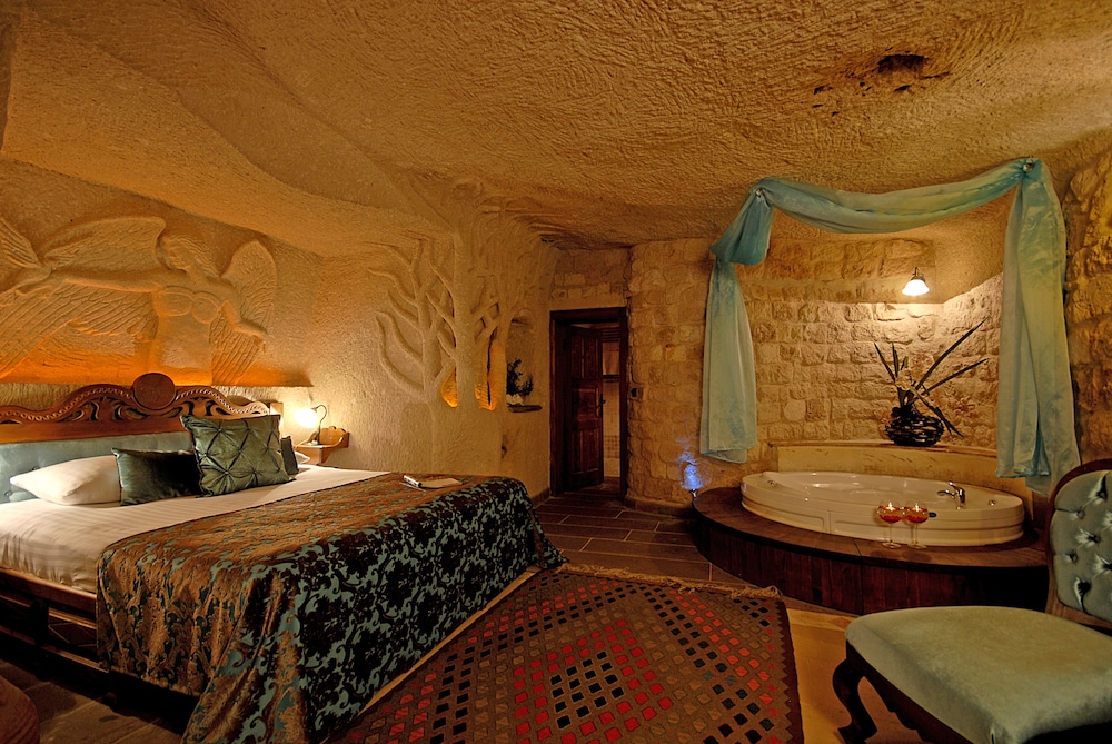 جناح بسرير مزدوج، Miras Hotel 4/10