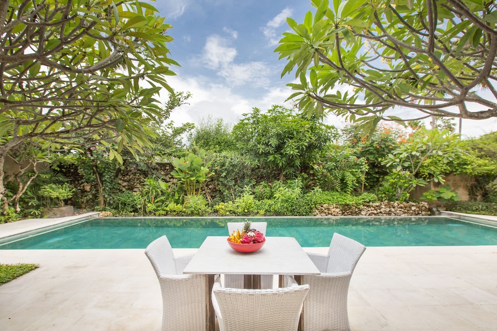 Villa Roku By Nagisa Bali 39/50