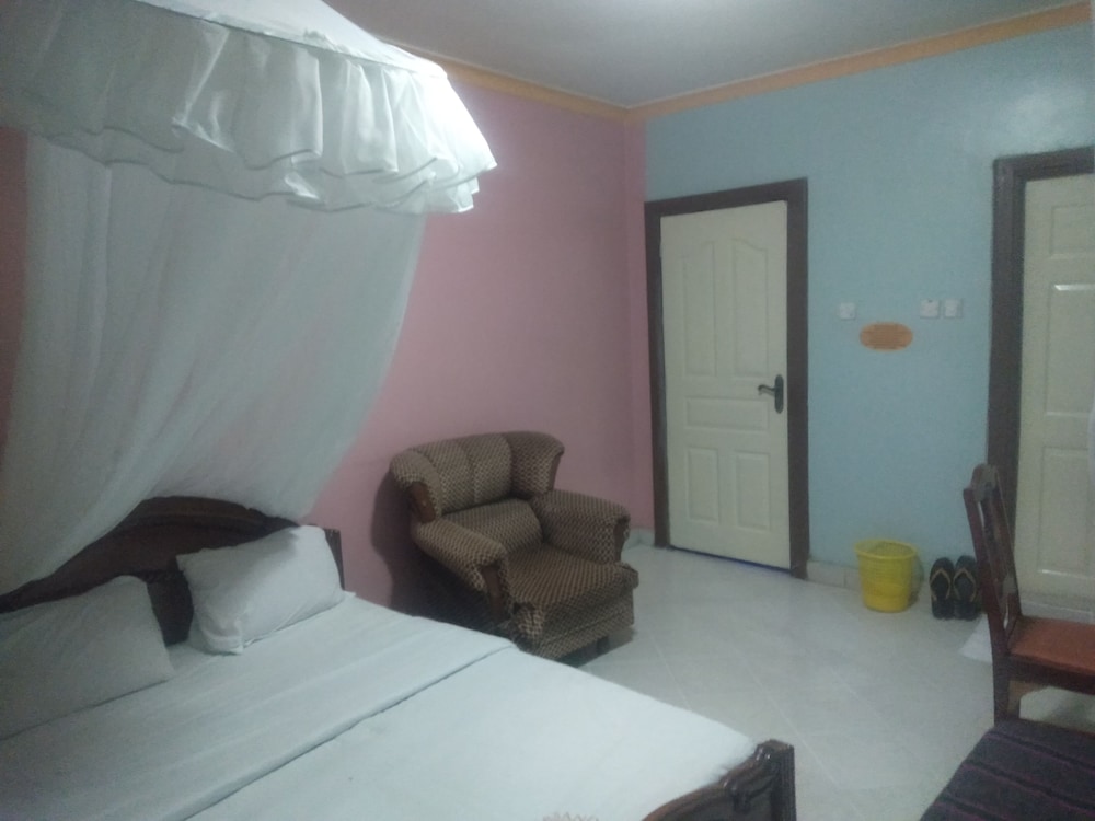 River Sands Hotel & Apartment 12/41