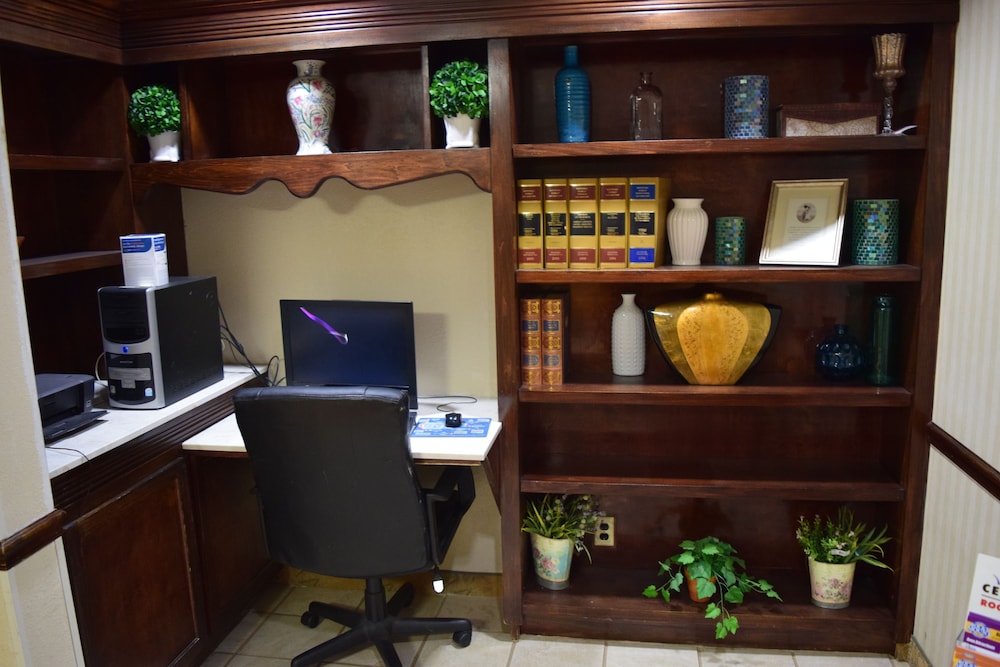 Quality Inn Rocky Mount near Event Center 28/39