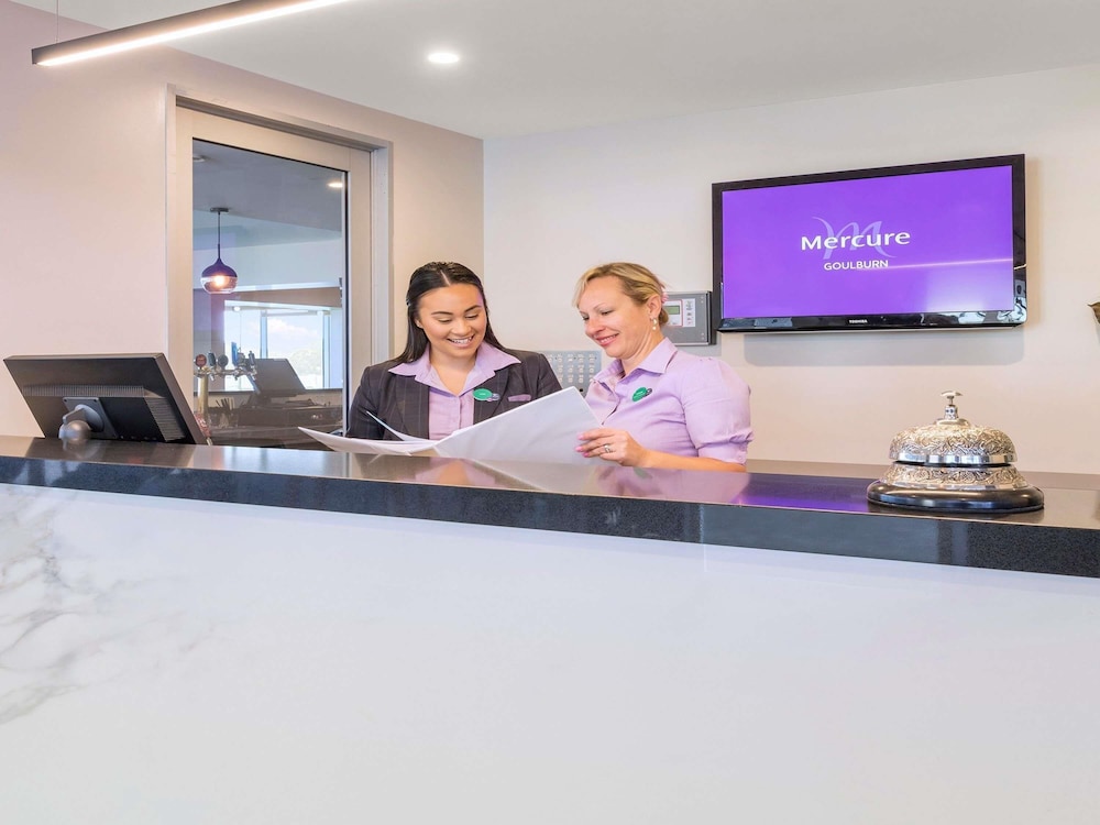 Mercure Goulburn 6/44