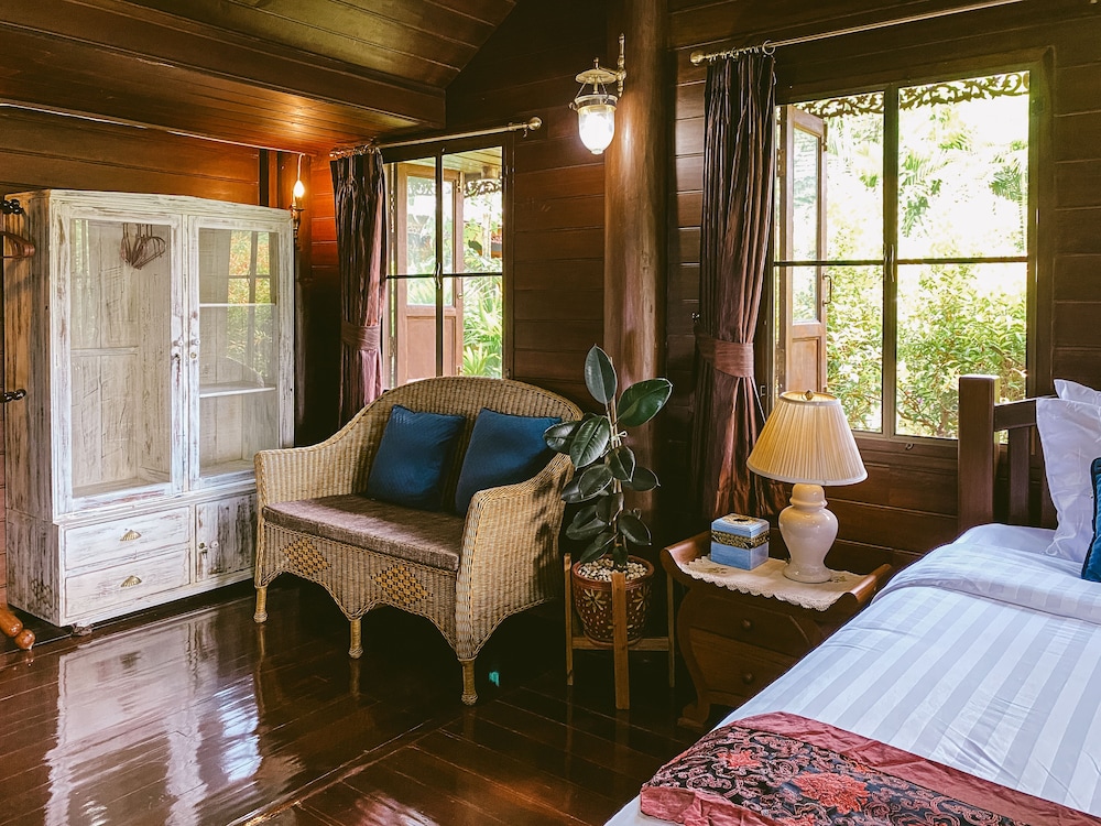Rommai Villa 28/50