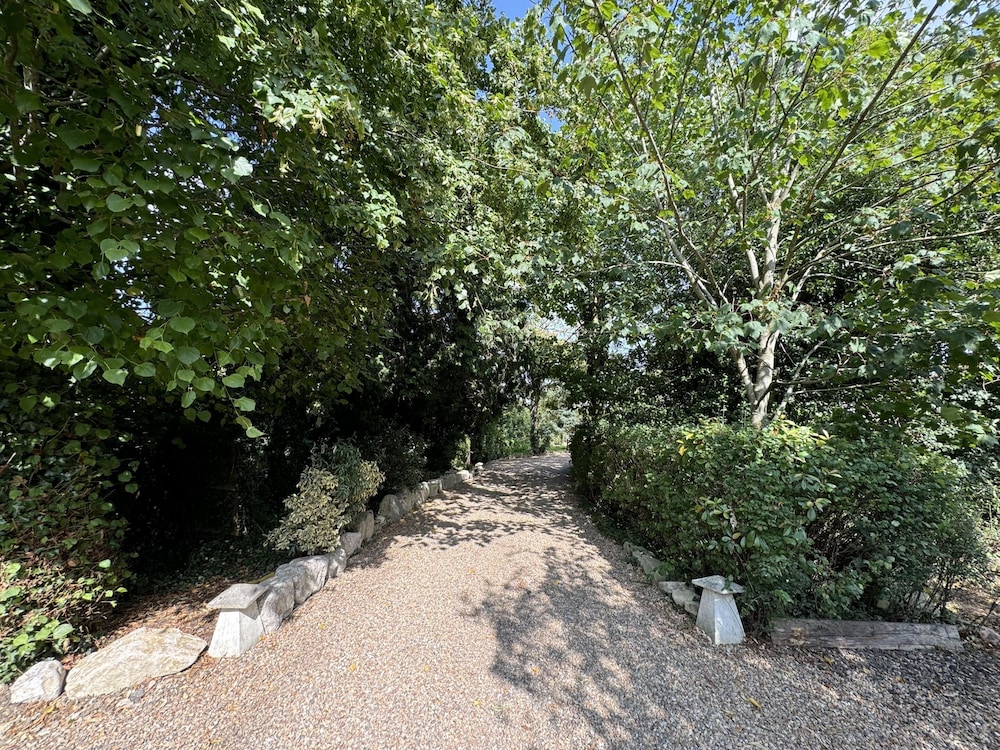 Hookwood Lodge 26/42