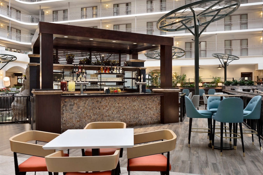 The Signature Suites 51/67