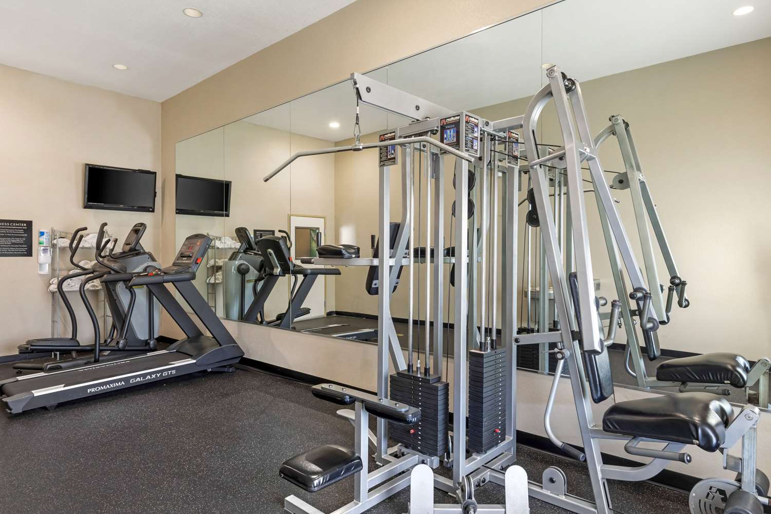 Quality Inn & Suites Groesbeck North 15/24