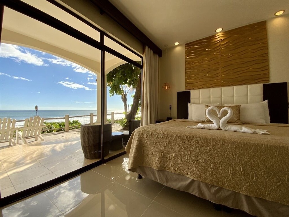 Gold, King Bed