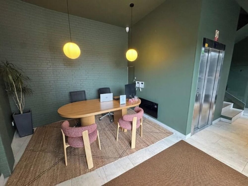 Colectia Hotel Urumea 35/76