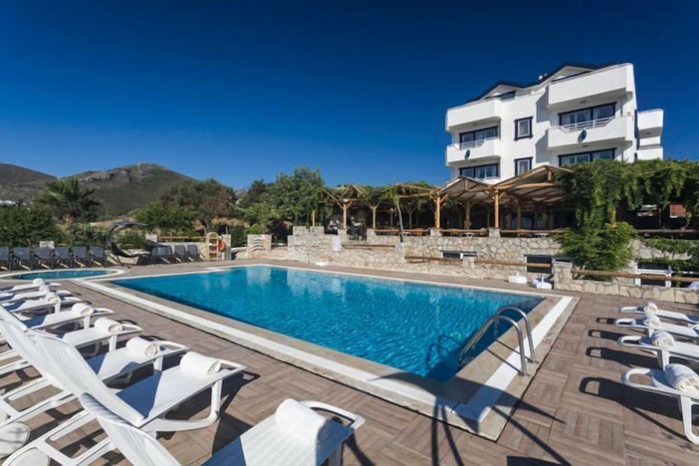 Uslu Otel Royal Yachting 31/36