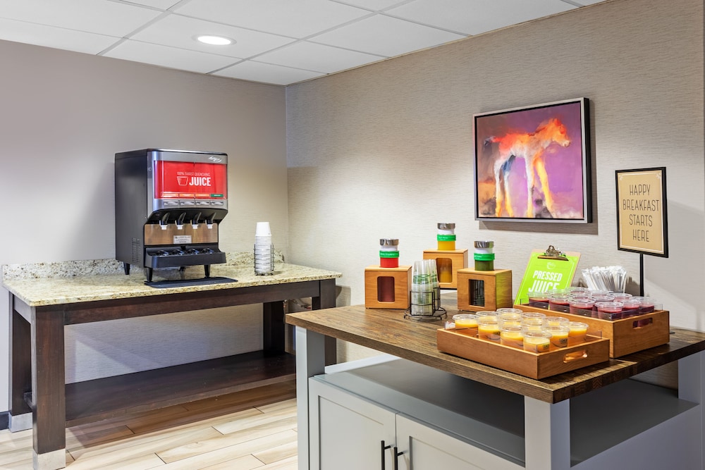 Hampton Inn Aiken 19/32