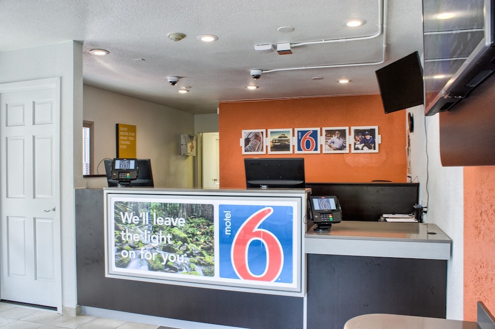 Motel6 Seattle, WA - South 7/39
