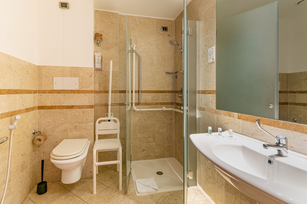 B&B HOTEL Pisa Airport 16/51