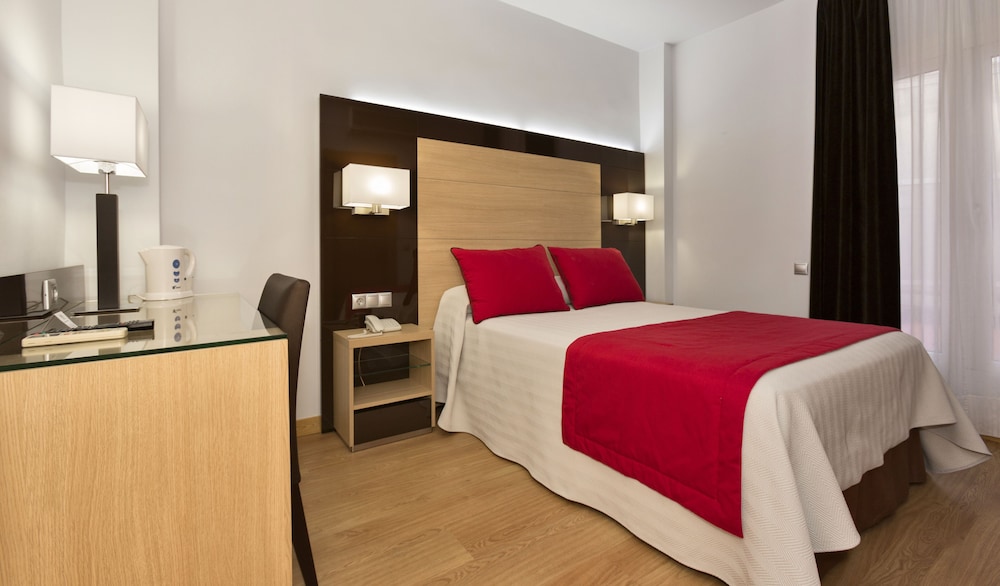 Standard, Twin Beds, Hotel Baviera 4/8