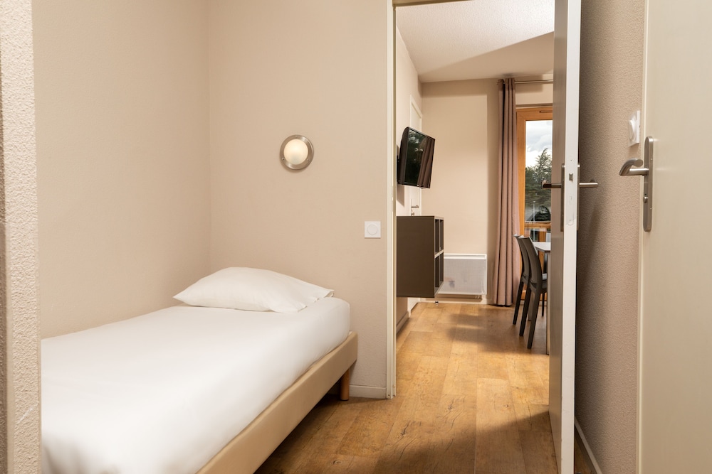 SOWELL RESIDENCES PRA LOUP 10/50