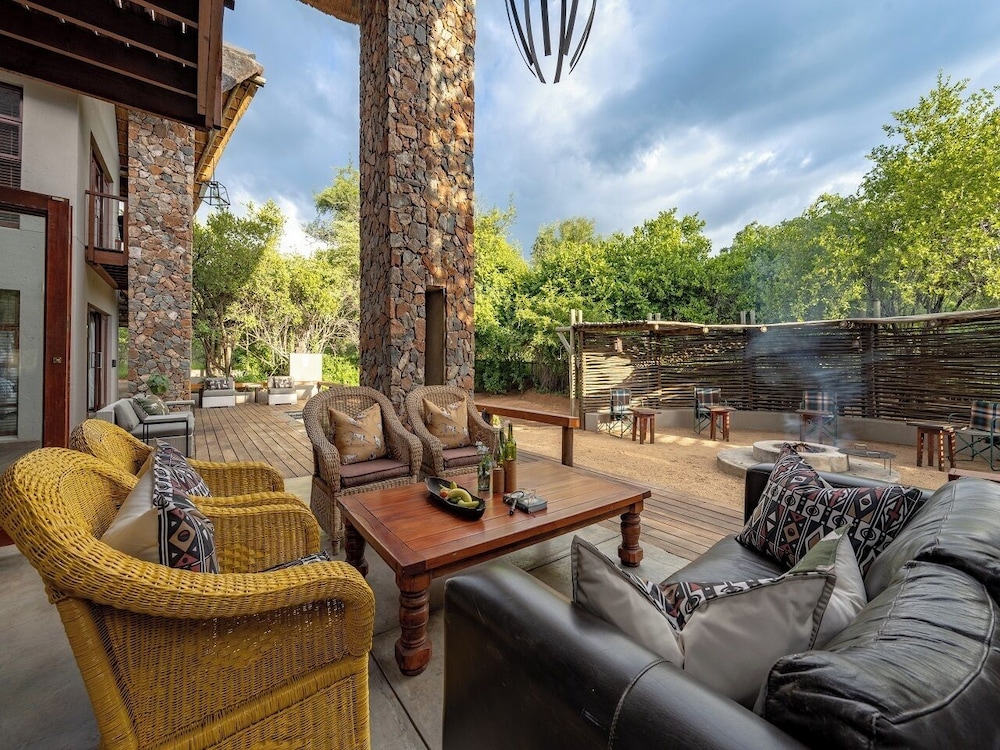 Ekhaya Bush Villa 35/50