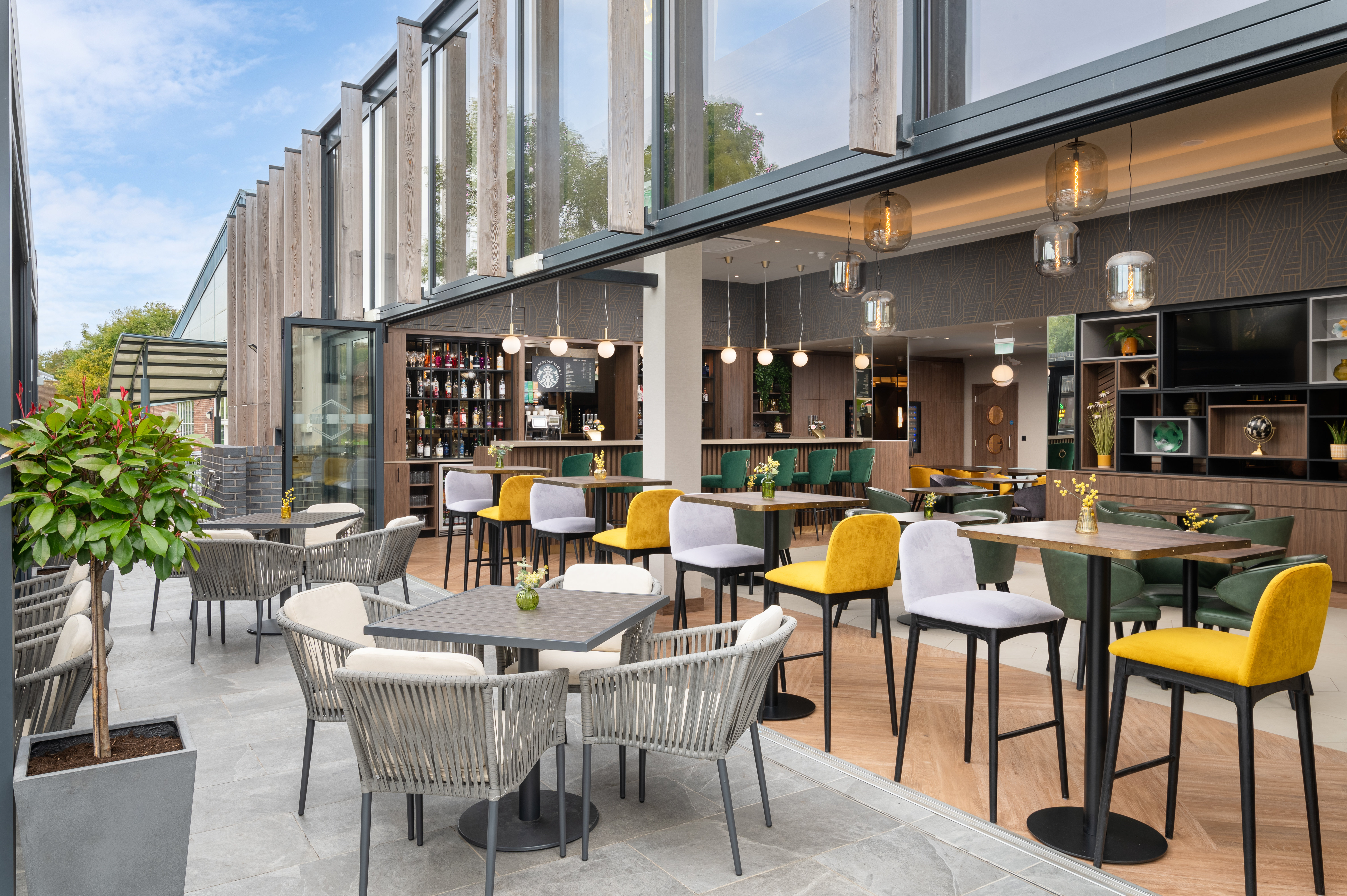 Holiday Inn London Gatwick Worth 29/50