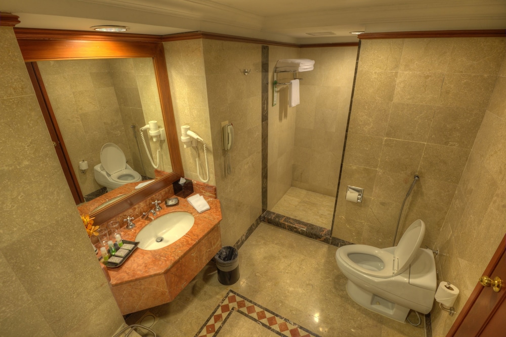 Bangi Resort Hotel 26/71