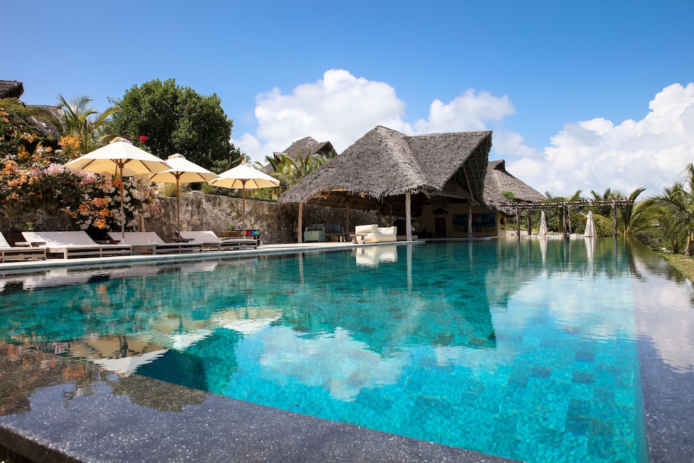 Qambani Luxury Resort 43/50