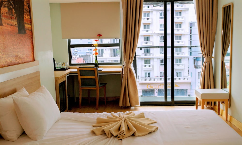 Royal HPM Hotel 15/40