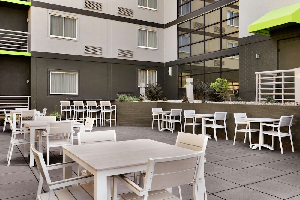 Radisson Hotel Akron - Fairlawn 31/43