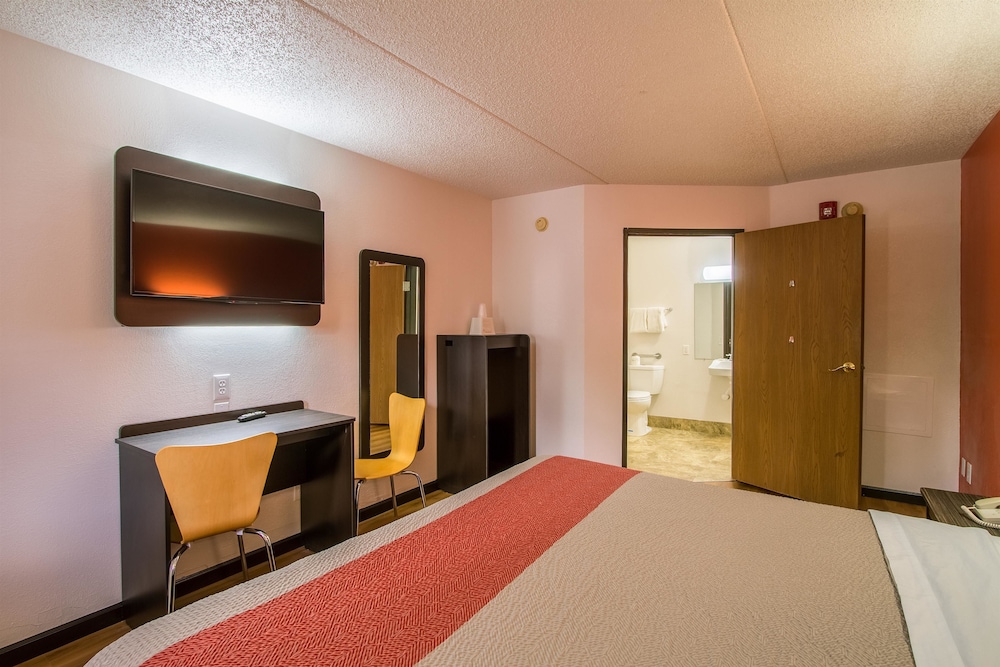 Motel6 Ashland, OH 20/46