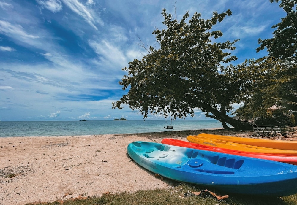 Koh Chang Cliff Beach Resort 26/50