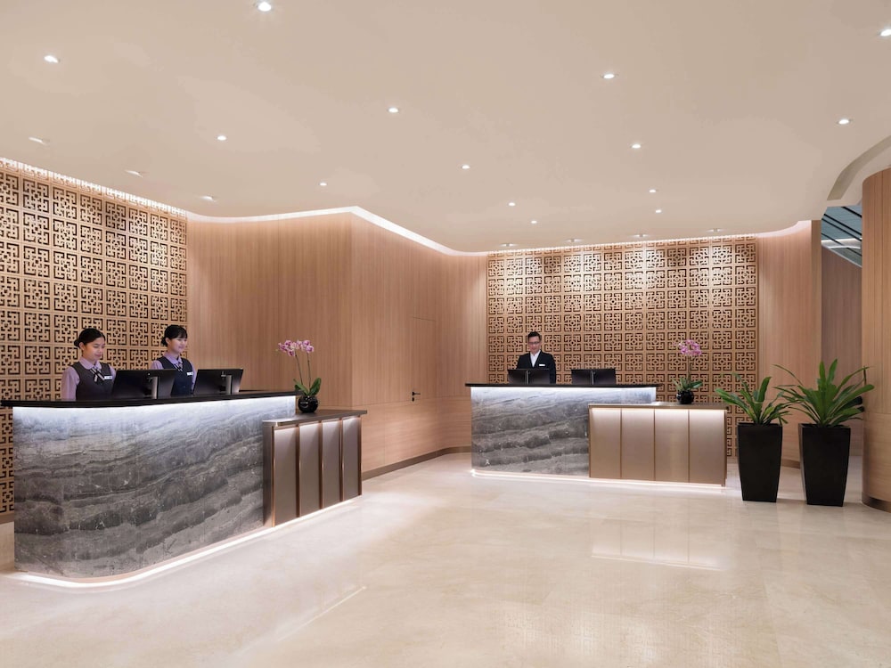 Grand Mercure Singapore Roxy 13/66