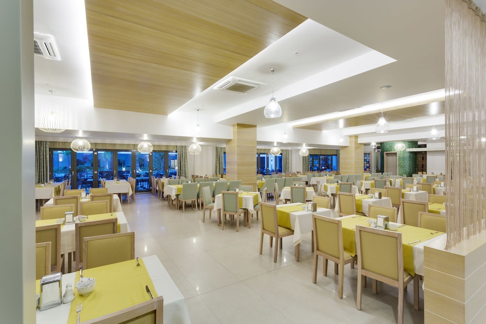 Terrace Elite Resort Hotel 19/41