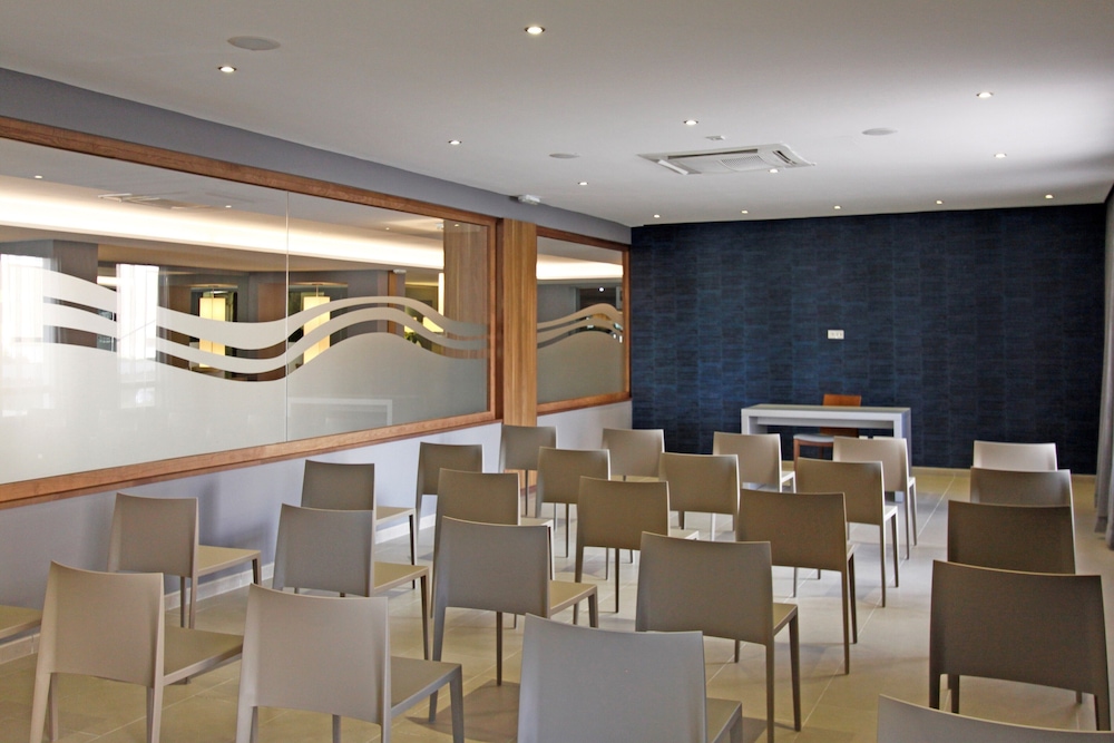 BG Hotel Caballero 47/58