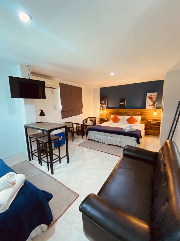 Baan Paradise Hotel 36/50
