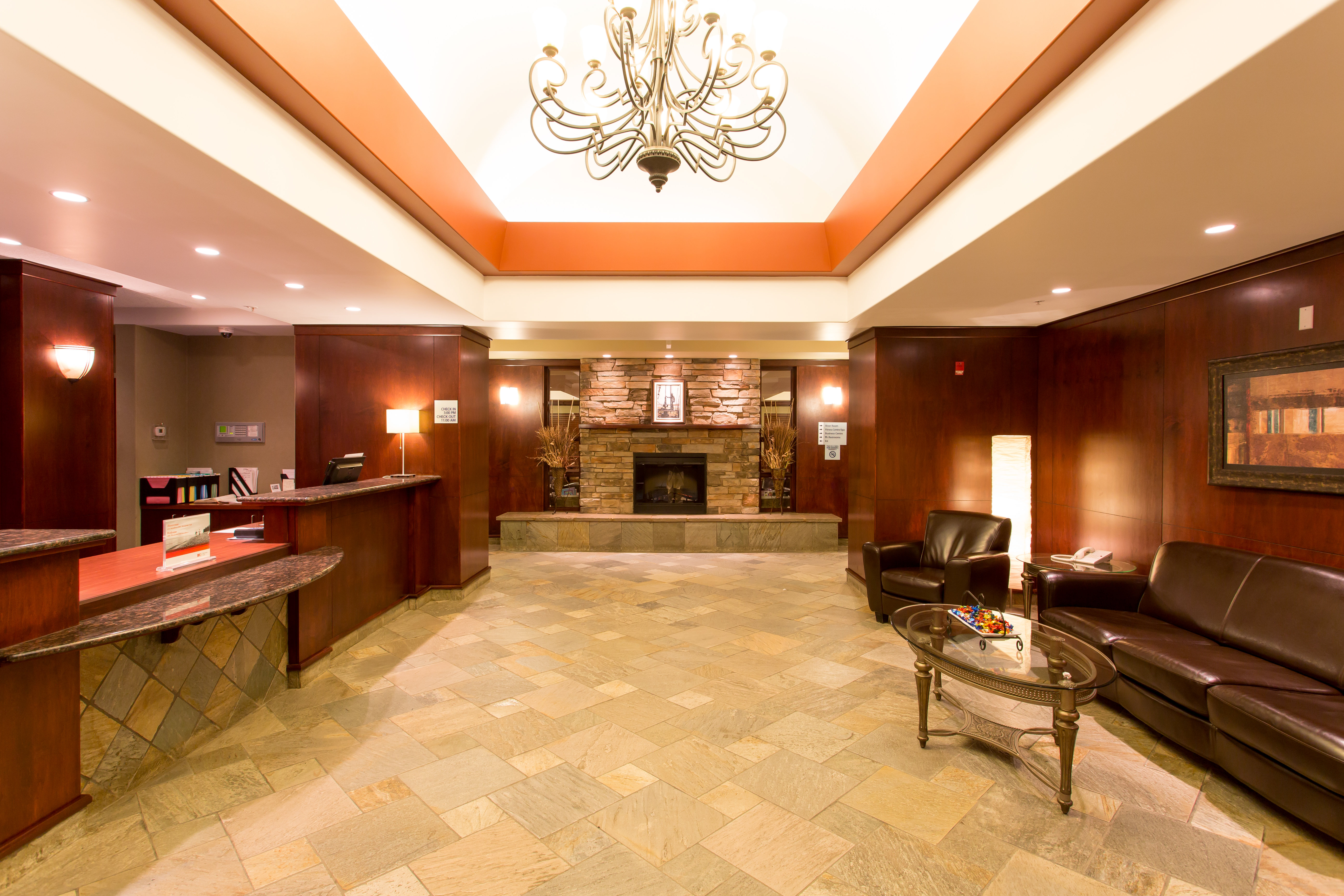 Holiday Inn Express Hotel & Suites Drayton Valley 11/50