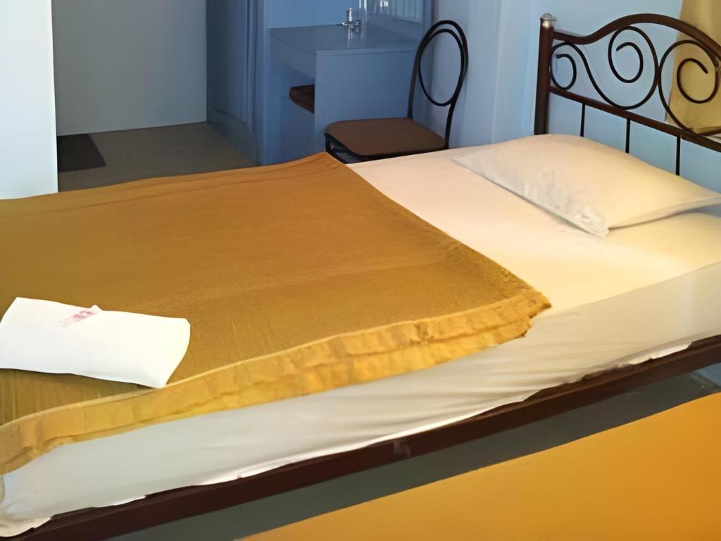 Classic, Double Bed, with Fan
