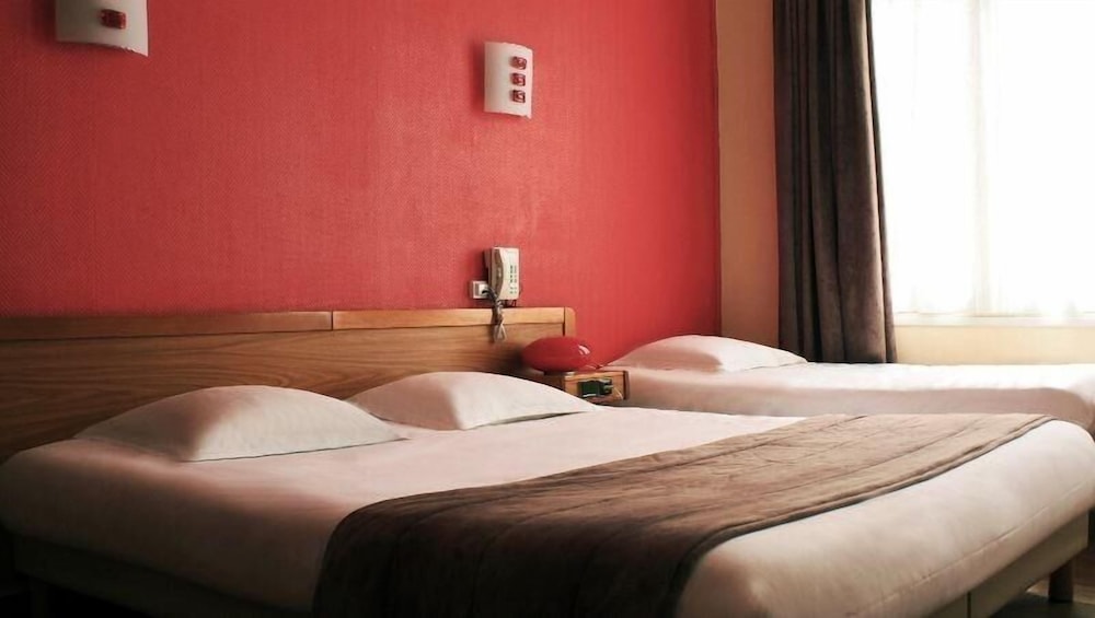 HOTEL NOTRE DAME 24/47