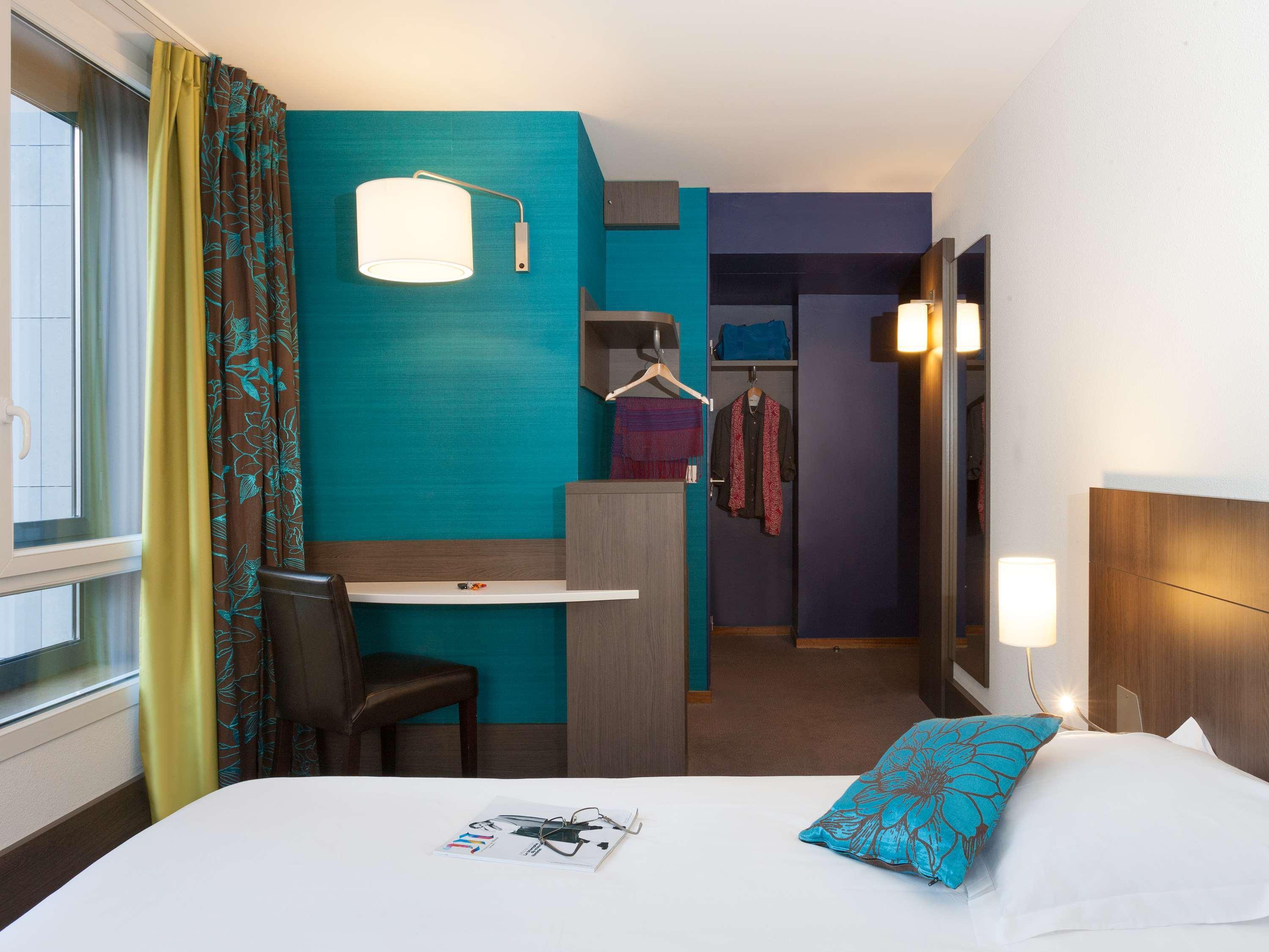 SUPERIOR, SINGLE BED, QUEEN BED
