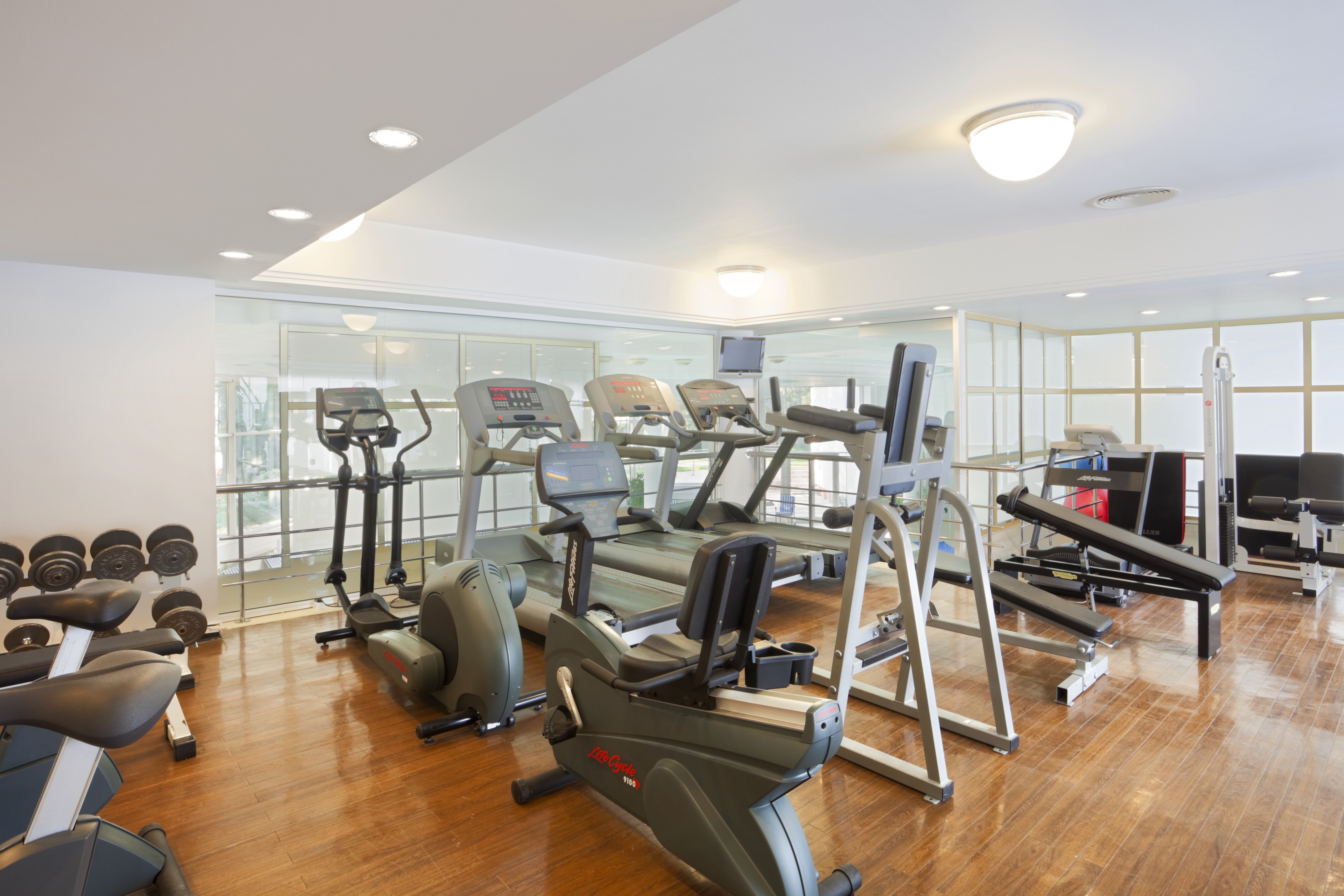 CROWNE PLAZA BUCHAREST 23/50