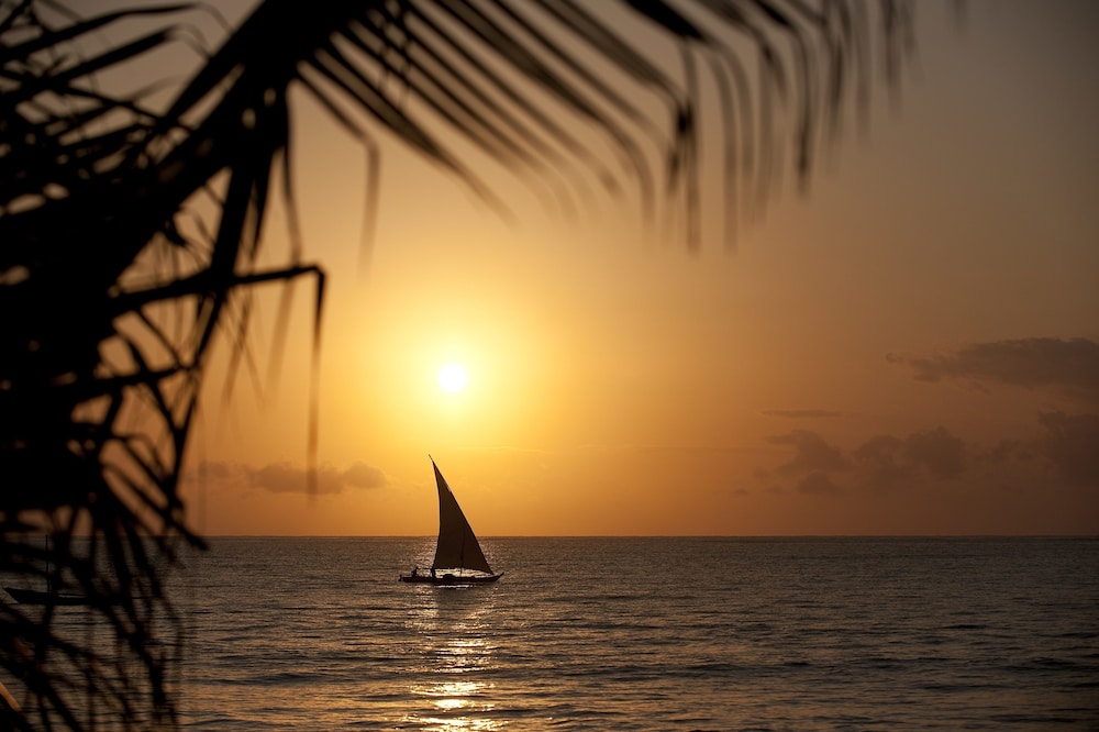 Neptune Palm Beach Boutique Resort & Spa 44/50