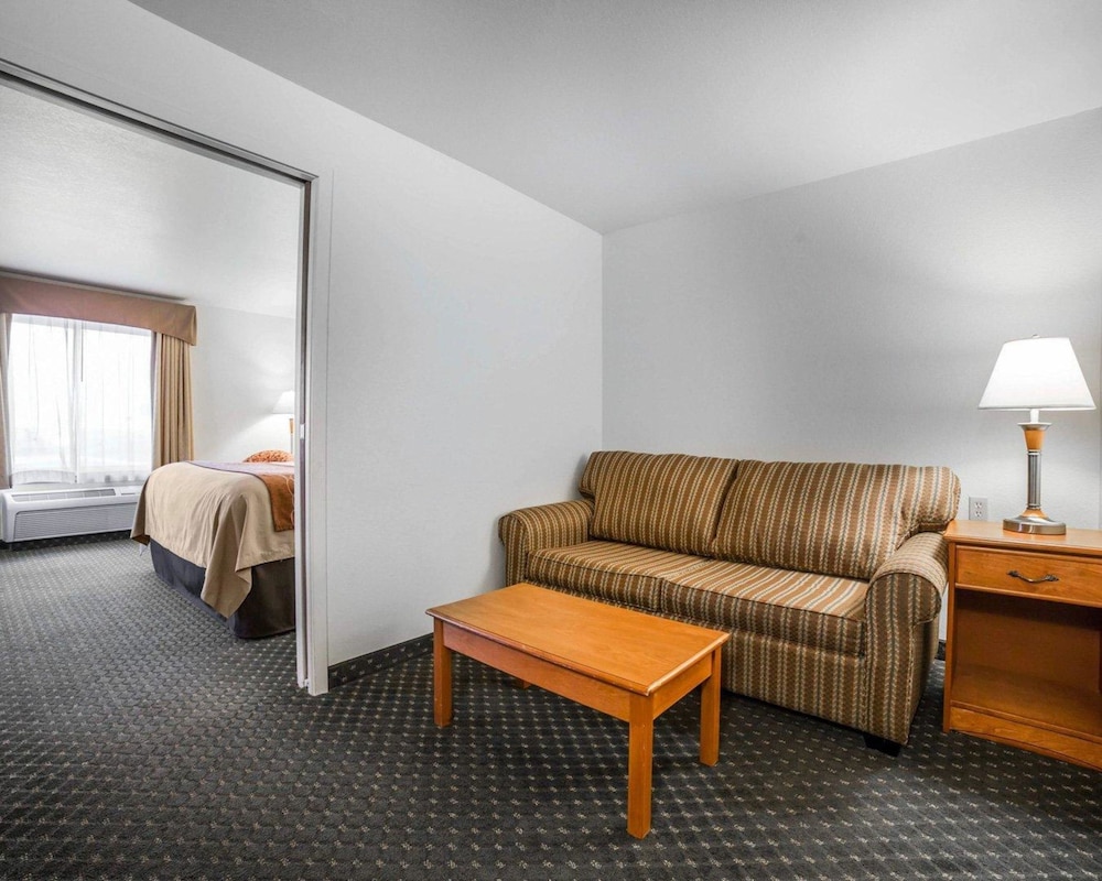 Comfort Inn & Suites Rawlins WY 29/48