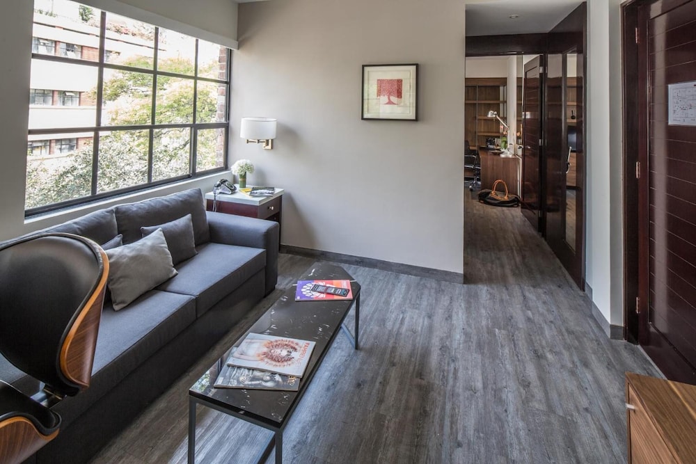FlowSuites Polanco 28/38