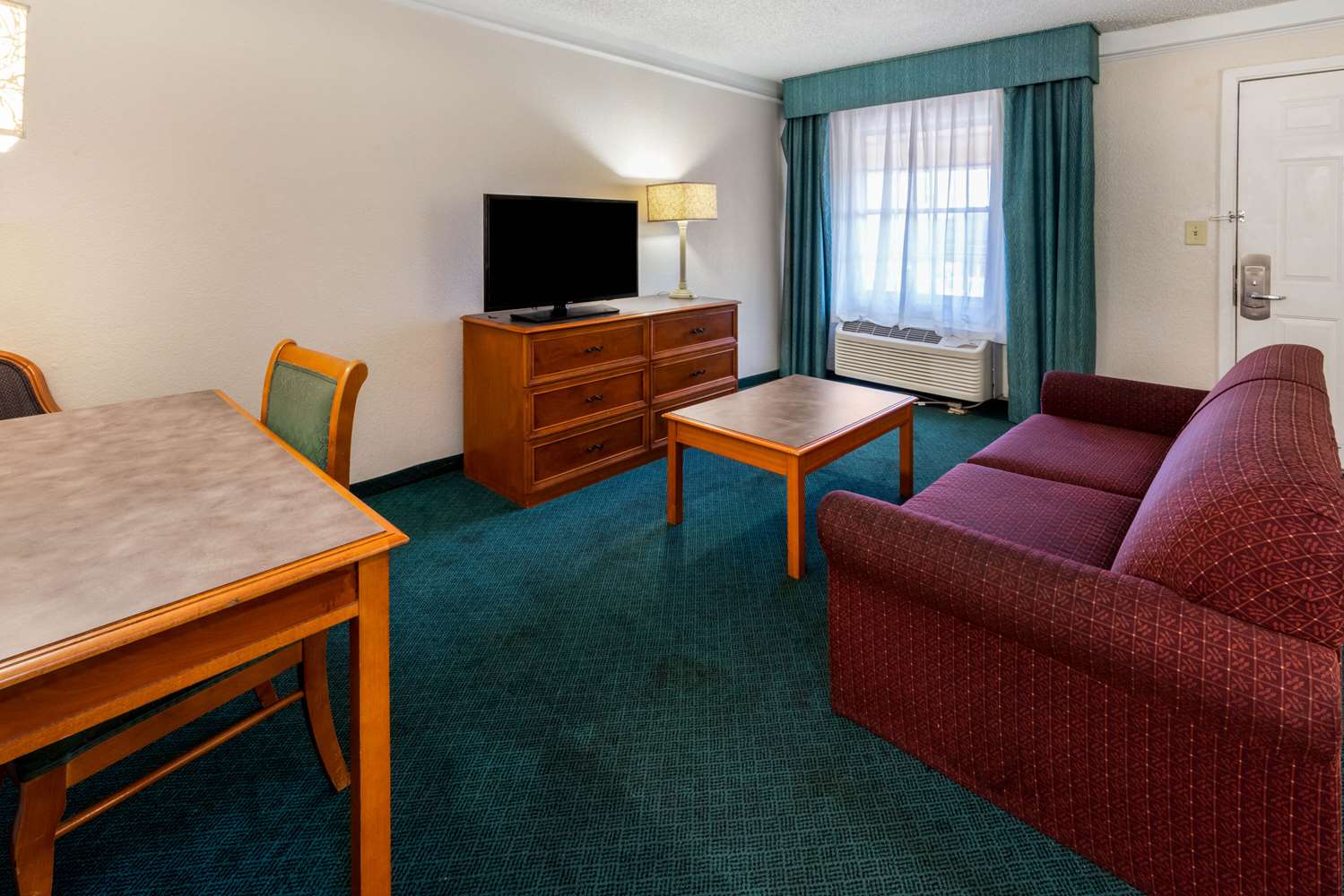 Motel6 Phoenix, AZ - Midtown 13/22