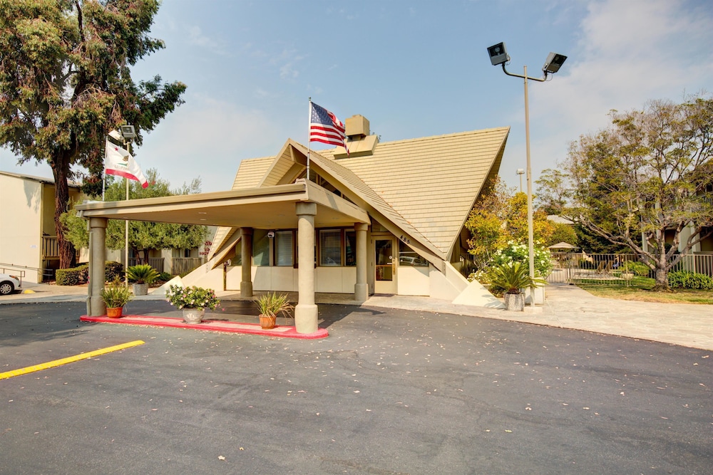 Good Nite Inn Redwood City 23/37